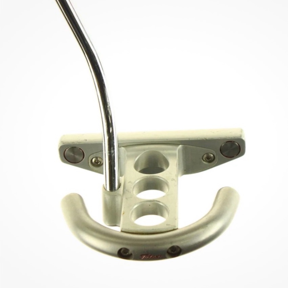 Scotty Cameron Futura 34’